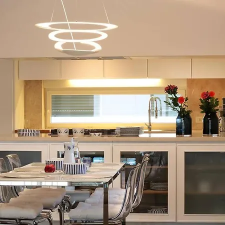 Βίλα Luxury Lara With Private Pool Banjole