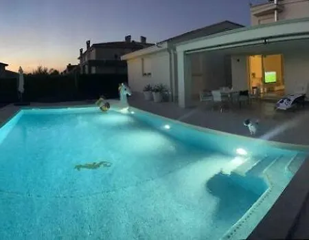 Luxury Lara With Private Pool Villa Banjole