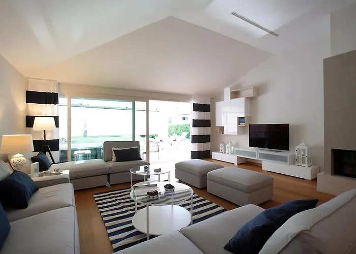 Luxury Lara With Private Pool 빌라